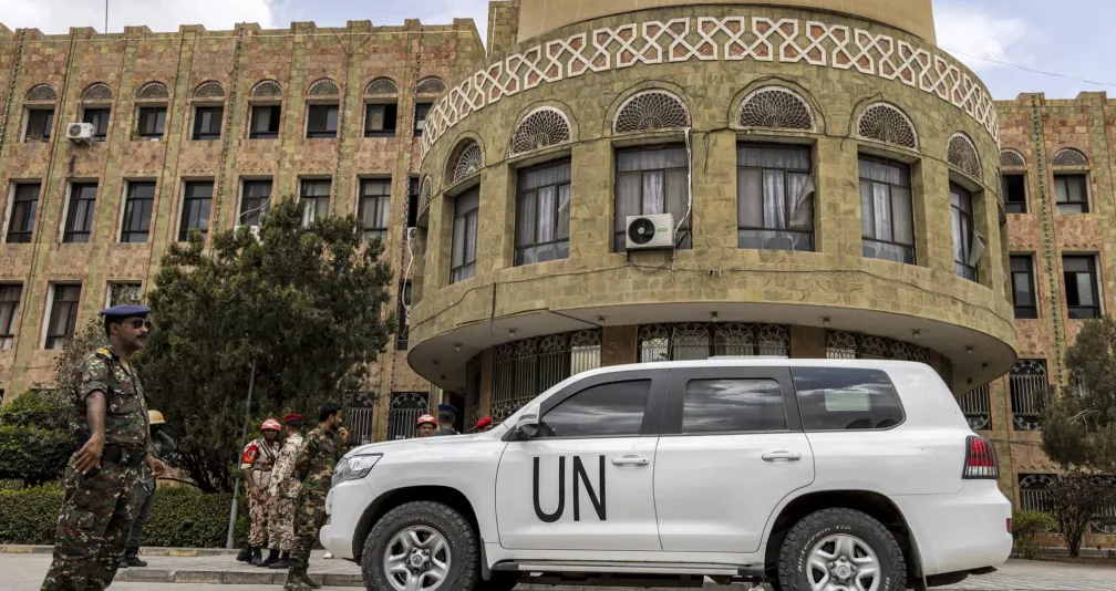 مسؤول أممي: الحوثيون صادروا أصول مكاتبنا ومنعوا الرحلات الجوية