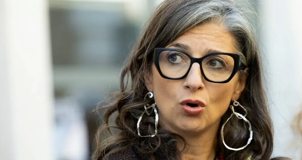 نددت بـ«إبادة جماعية» في غزة... فرنسا تدعو لاستقالة ألبانيزي