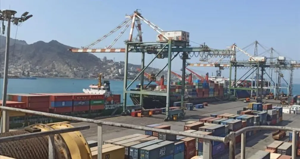 حراك حكومي واسع في عدن لتعزيز الخدمات وبناء المؤسسات