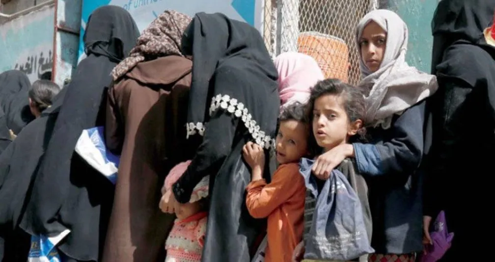 انهيار معيشي يسلب اليمنيين بهجة العيد في مناطق سيطرة الحوثيين