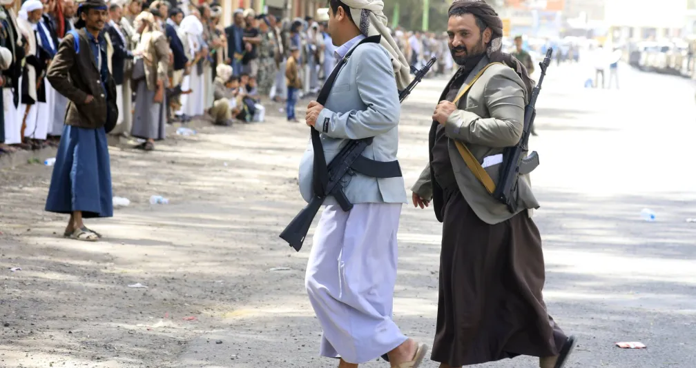 غضب يمني إزاء شطب الحوثيين آلاف الوكالات التجارية