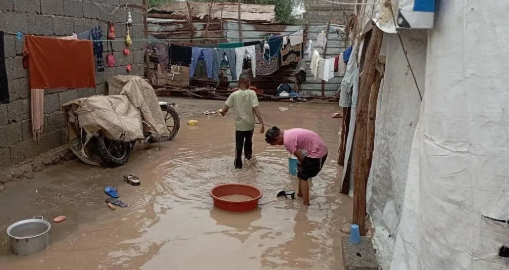 سيول في اليمن تحصد الأرواح وتدمر المنازل والبنية التحتية