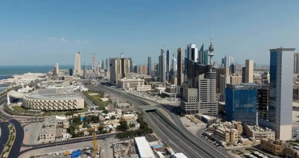 السعودية تدين اعتداءات استهدفت الكويت... وقطر تستأنف أنشطة الملاحة البحرية