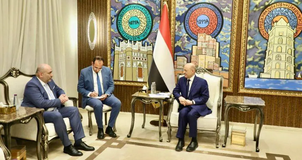 العليمي: السلام يتحقق بردع الحوثيين وليس باسترضائهم