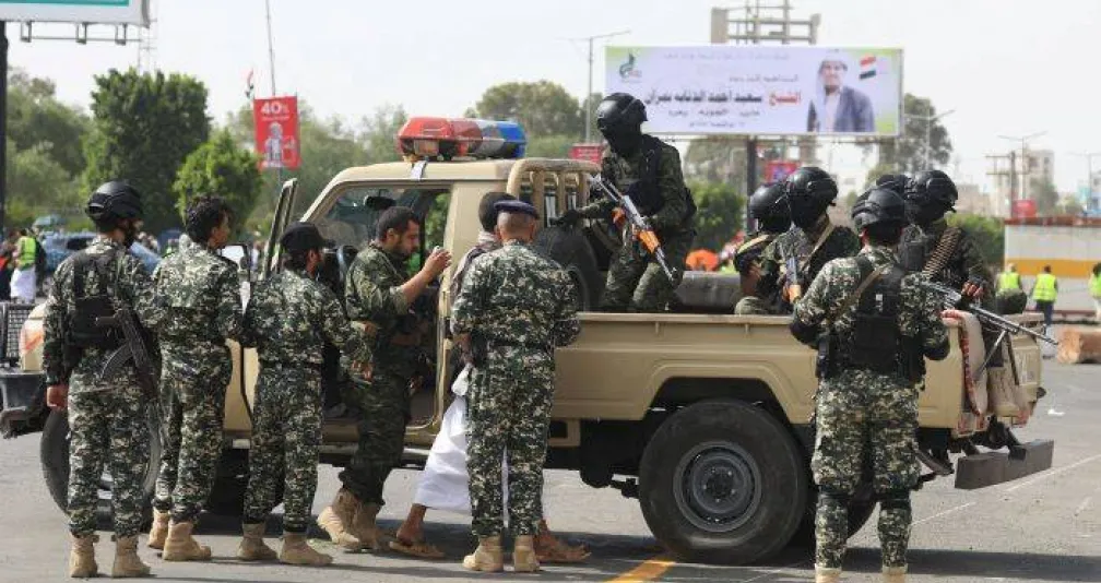 الحوثيون يغلقون متنزهات ويلاحقون المستثمرين بالجبايات