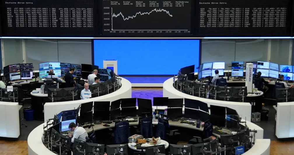 ارتفاع طفيف للأسهم الأوروبية بدعم من قطاع الموارد الأساسية