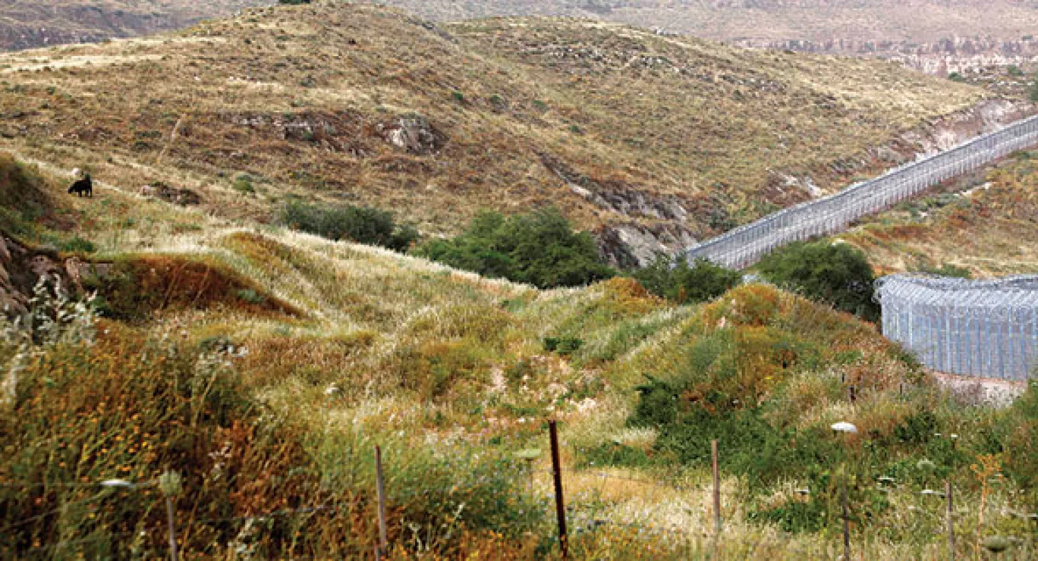 نتنياهو يحاول منع كيري من تبني المبادرة العربية