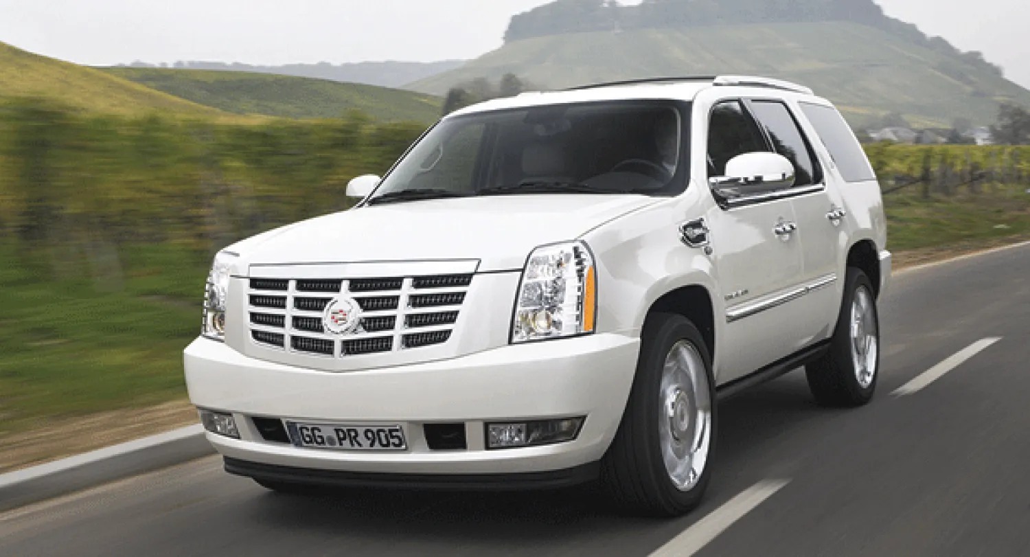 «إيسكاليد» 2013 الهجين.. نظام دفع كهربائي ومزدوج وتقنية غلق نصف أسطوانات المحرك في السرعات المعتدلة