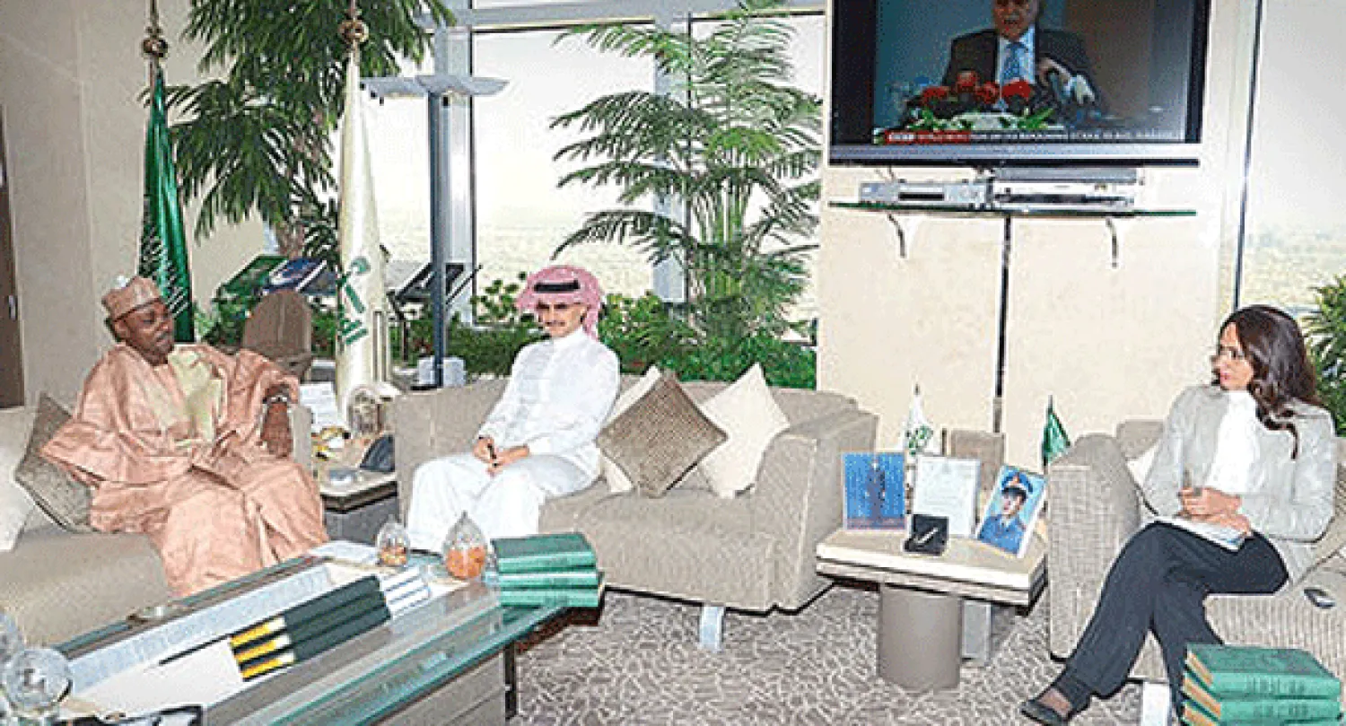 الأمير الوليد يستقبل سفير نيجيريا لدى السعودية