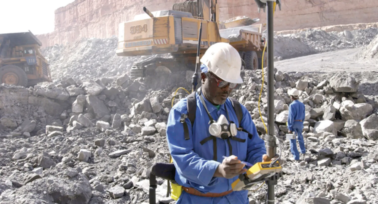 رئيس النيجر: منفذو الهجومين الانتحاريين قدموا من ليبيا