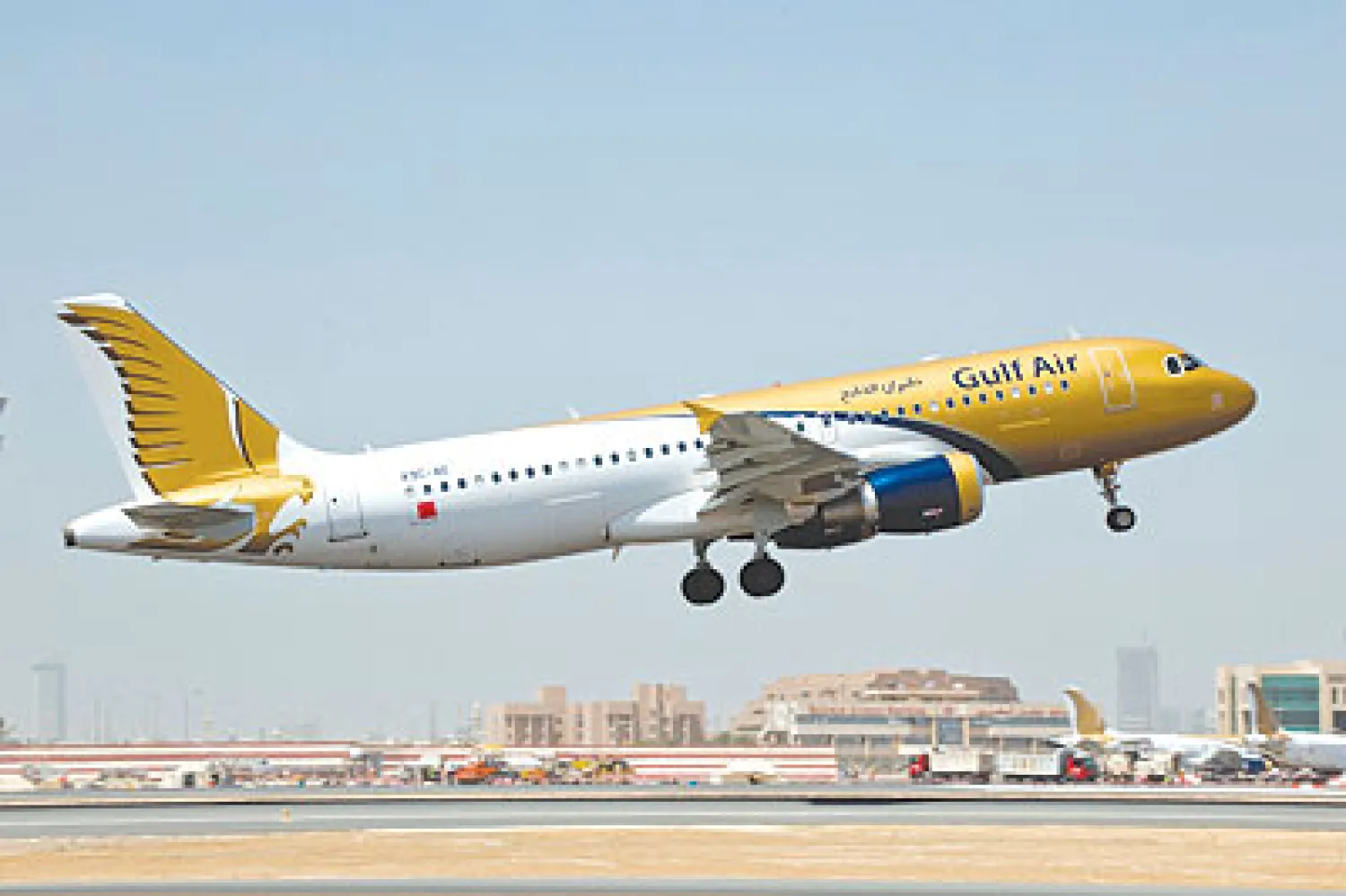 «طيران الخليج» يقدم الدعم الفني لشركة «أبناء القحطاني» إحدى الشركتين الفائزتين بالرخصة («الشرق الأوسط»)