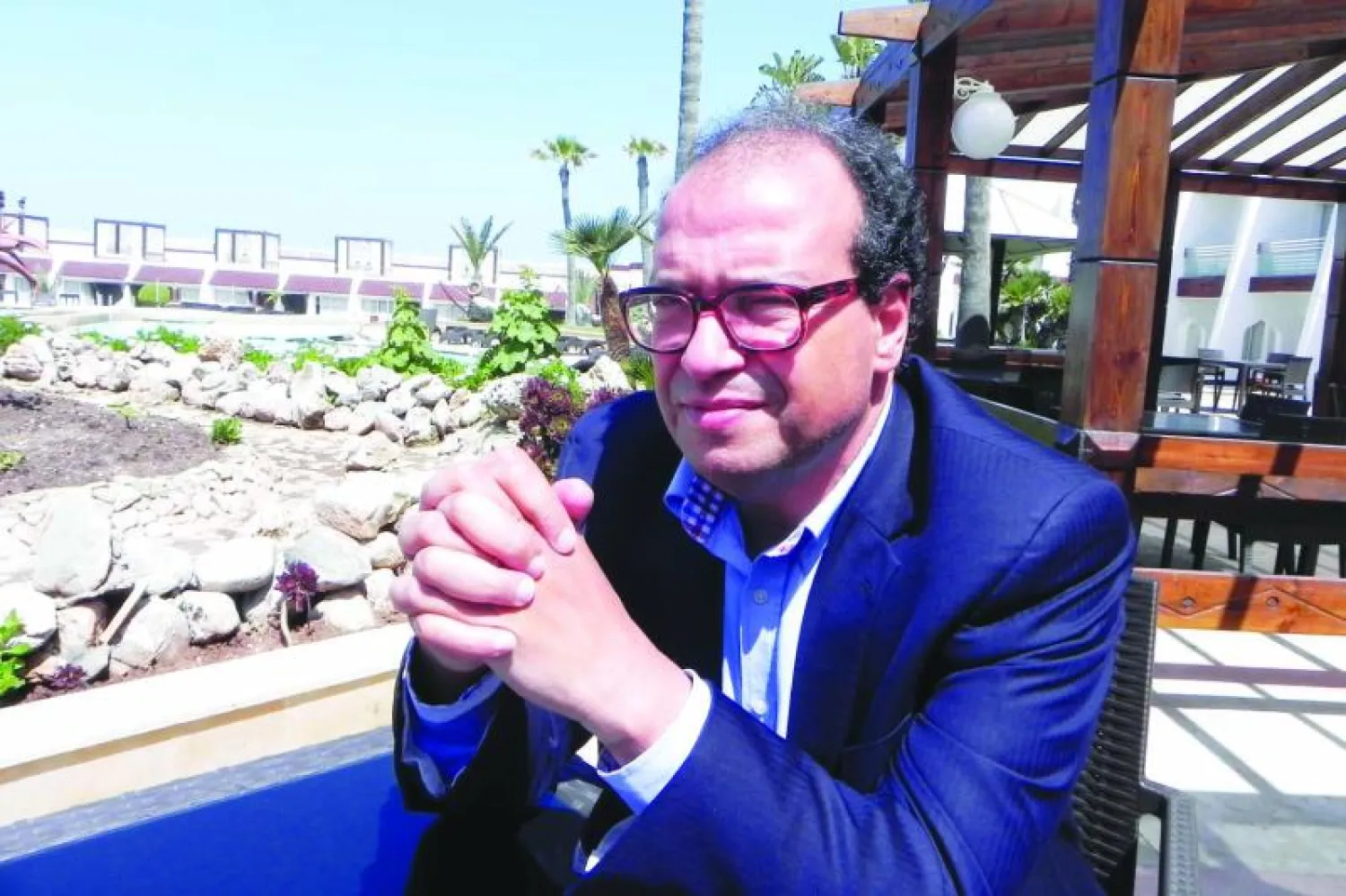 الشاعر المغربي حسن نجمي: آن الأوان لخروج الرواية المغربية من حديقتها المسورة