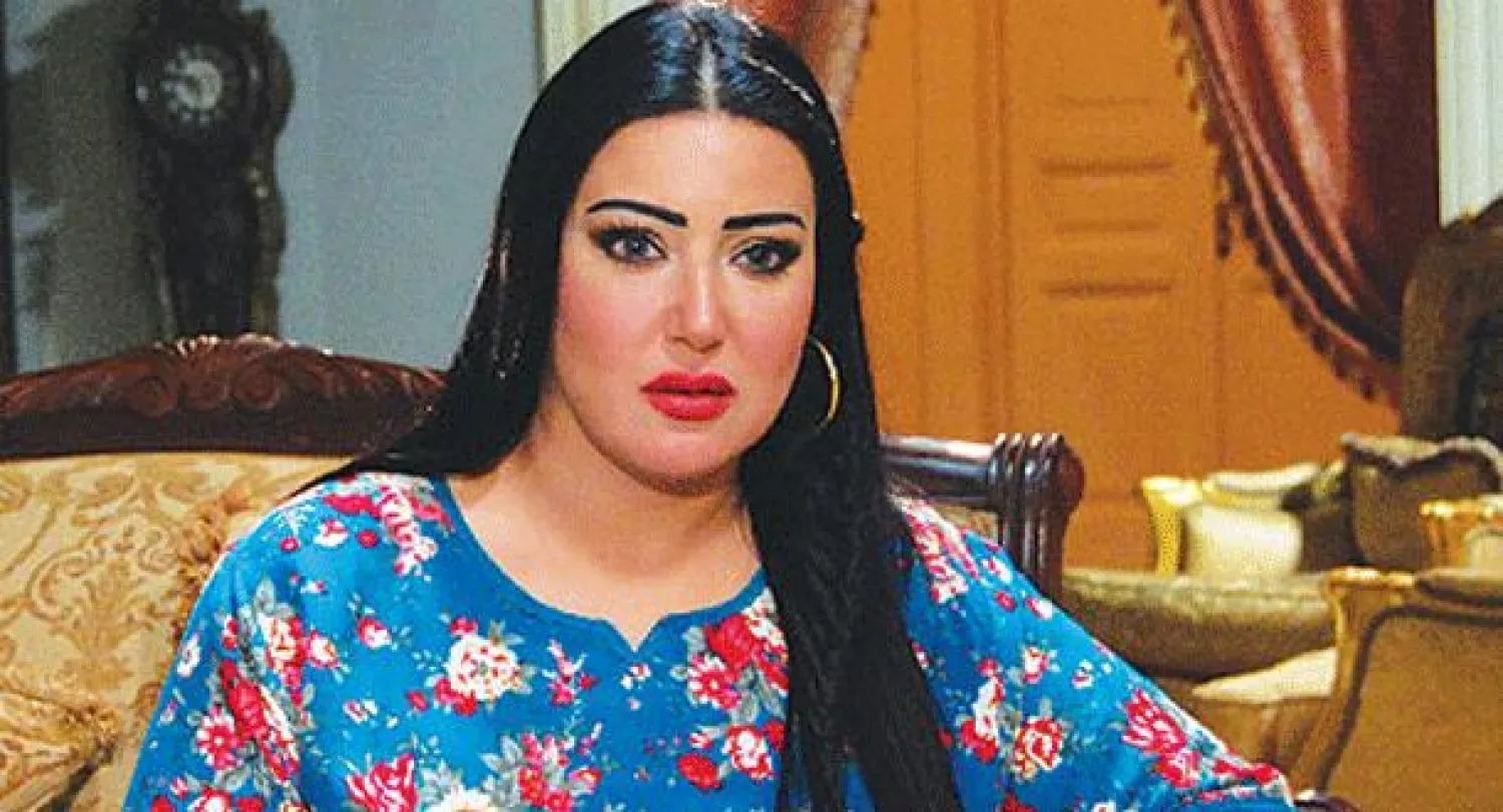 الفنانة سمية الخشاب لـ «الشرق الأوسط»: تقديم البرامج تجربة جديدة بمذاق خاص
