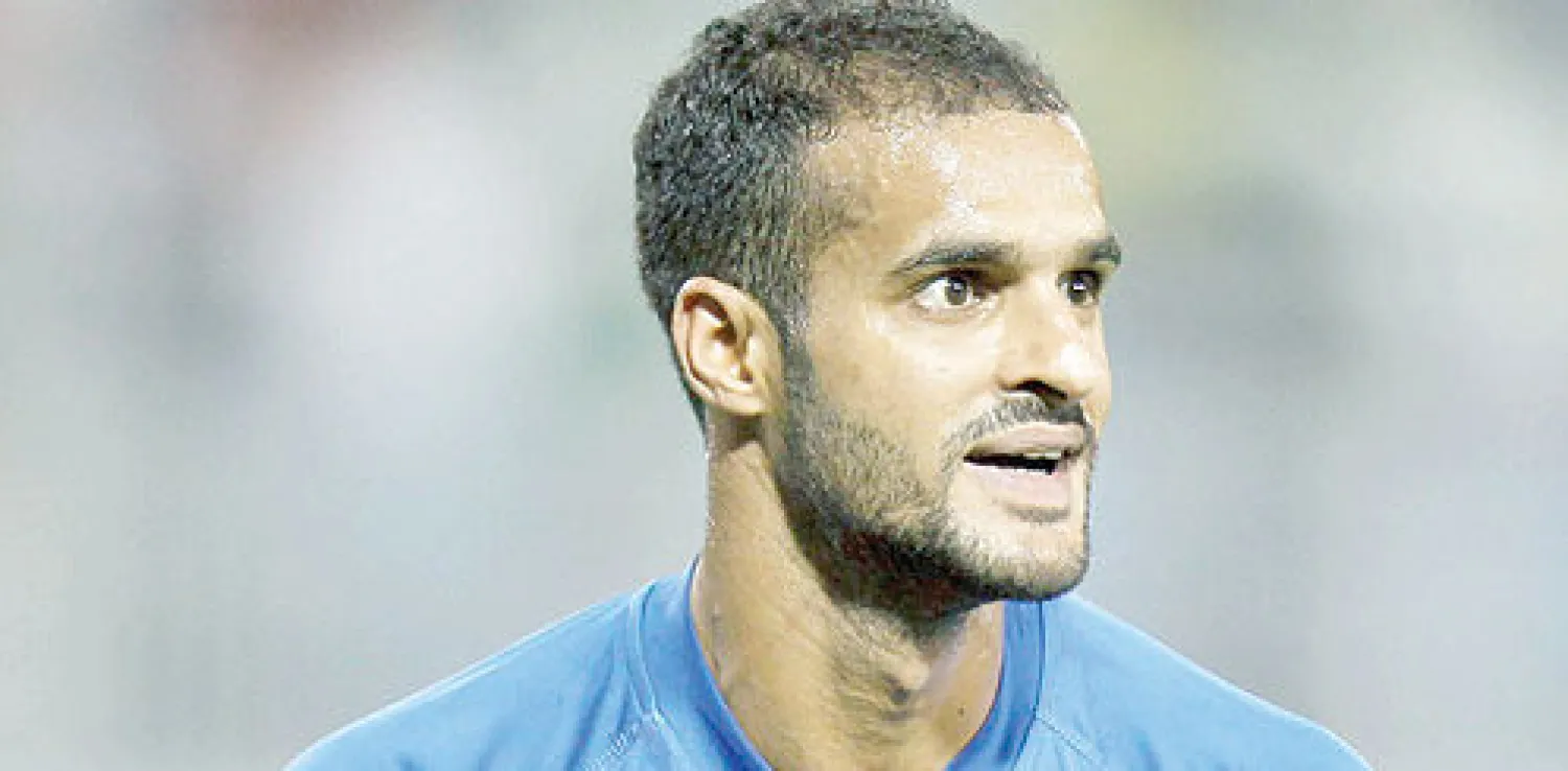 واجهت إدارة النادي الأهلي عددا من المصاعب لإتمام صفقة التعاقد مع المهاجم الدولي الكويتي ونادي القادسية بدر المطوع (28 عاما) بنظام الإعارة لمدة أربعة أشهر، بعد أن كانت جميع الأطراف قد أنهت الاتفاق على جميع بنود العقد الجديد بما فيها المقابل المالي، أول من أمس، حيث كان الطرفان في انتظار تفريغ اللا...