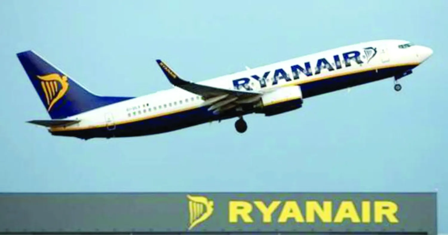 مخمورون يجبرون طائرة من غلاسغو إلى إبيزا على الهبوط في مطار بفرنسا