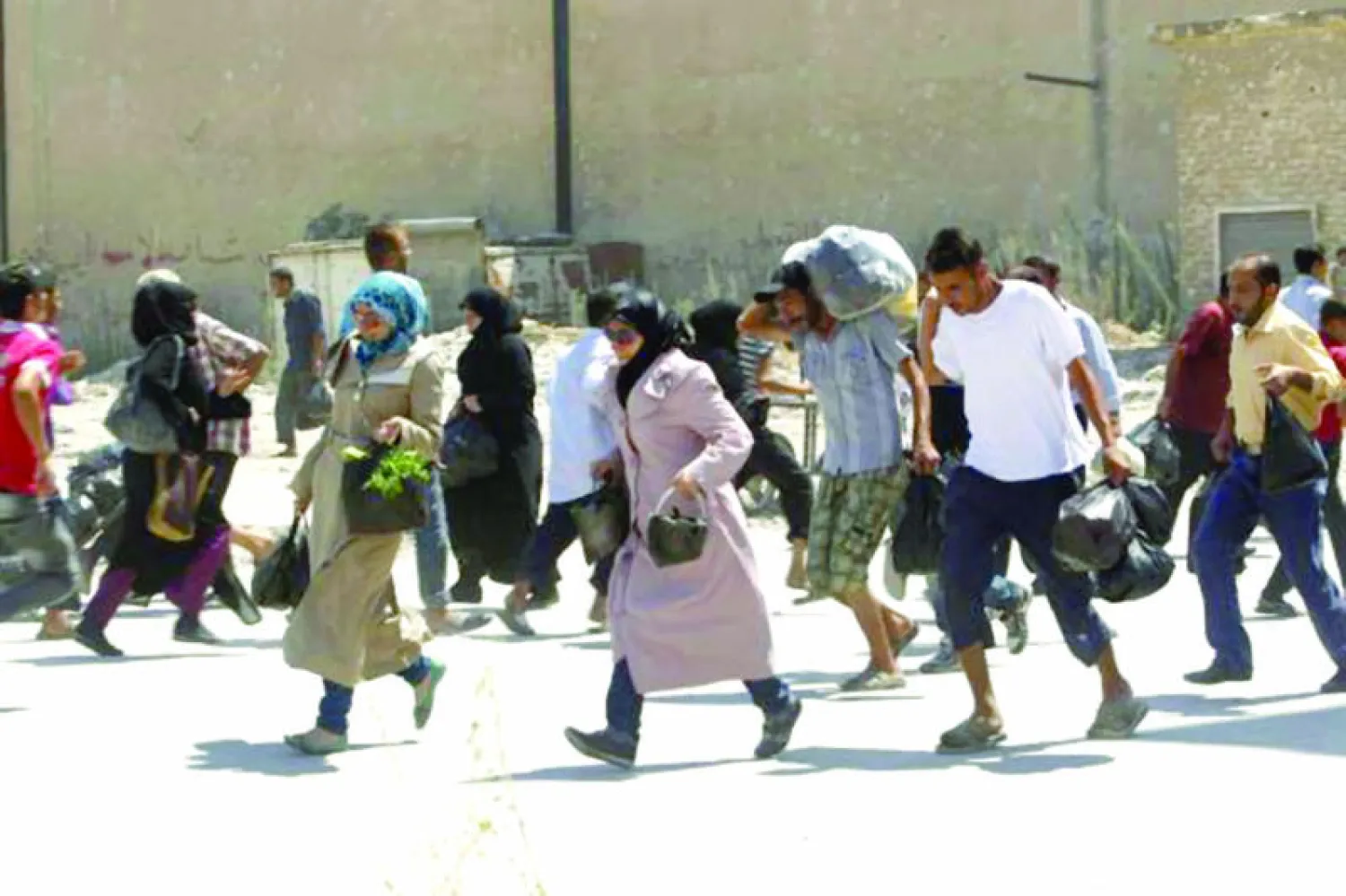 السويد أول دولة أوروبية تمنح اللجوء للسوريين