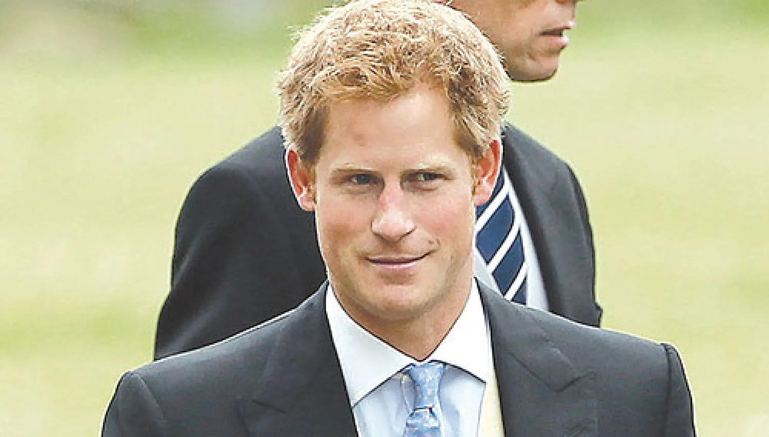 * قال مسؤولون إن الأمير هاري سيقوم بأول زيارة رسمية له إلى أستراليا الشهر المقبل في الذكرى المئوية لأول مرة يدخل فيها أسطول البحرية الأسترالية الملكي إلى ميناء سيدني. وزار الأمير هاري، وهو الرابع في وراثة عرش بريطانيا، أستراليا بشكل شخصي في عام 2003. ولكن هذه أول زيارة رسمية. وقال رئيس الوزراء، ...