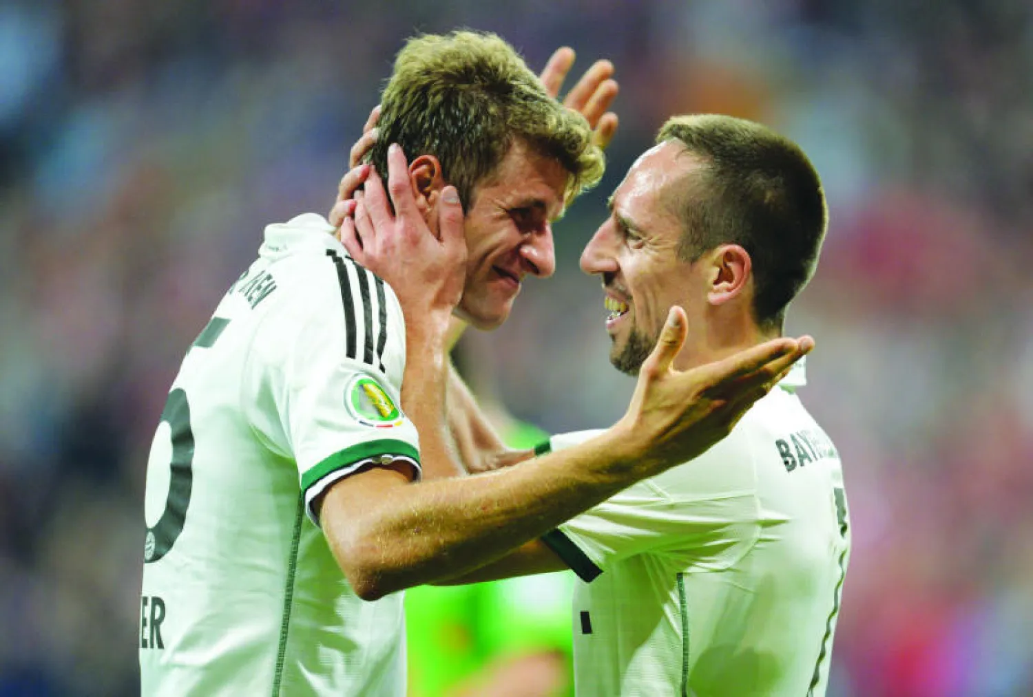 دورتموند وبايرن ميونيخ يعاودان المطاردة في الدوري الألماني