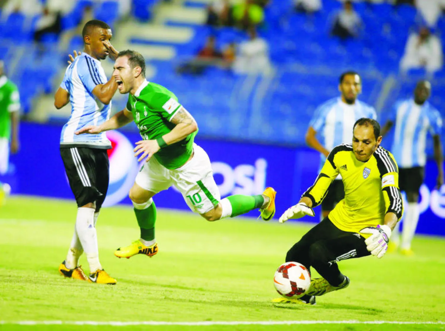 شكوك حول مشاركة سيزار في لقاء الهلال