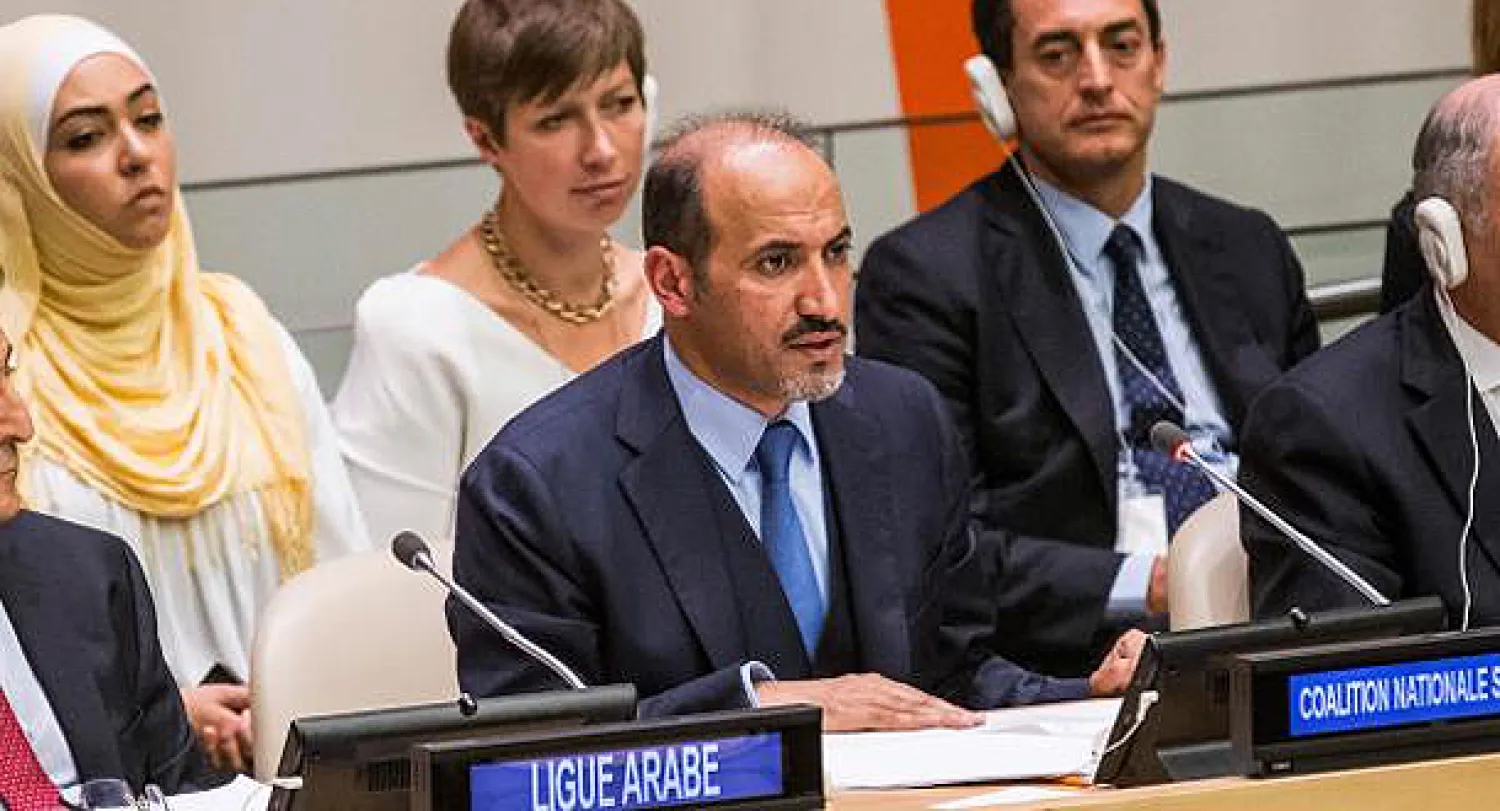 أحمد الجربا رئيس الائتلاف السوري المعارض لدي حضوره الجلسة التي تلي فيها نص مشروع القرار المتعلق بالأسلحة الكيماوية في سوريا  