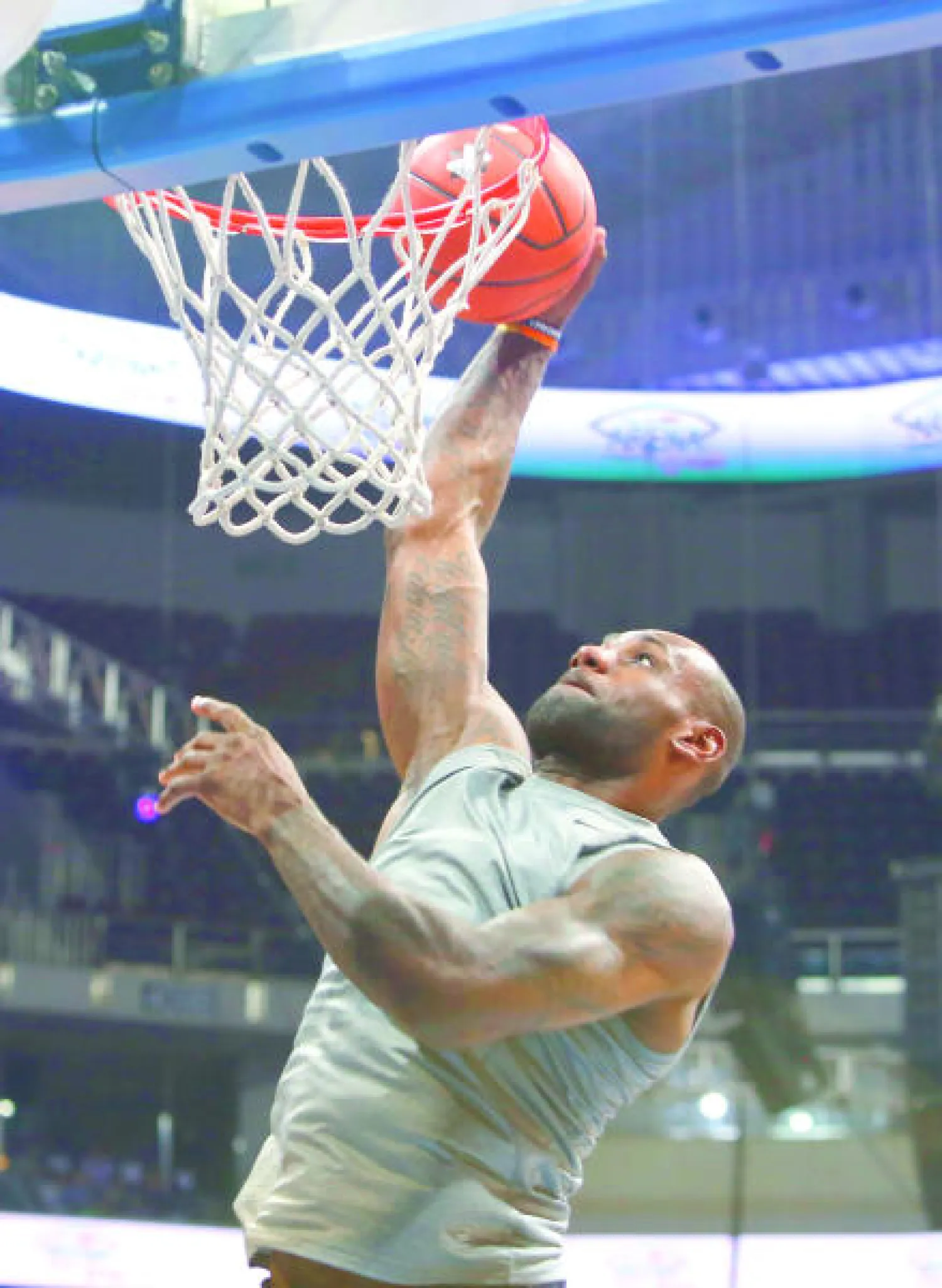 ليبرون جيمس: أود أن أكون اللاعب الأهم في التاريخ