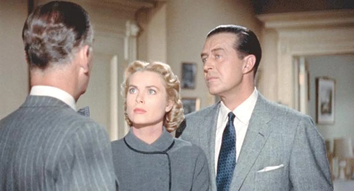 من فيلم {أطلب الرمز (ميم) للقتل} لألفريد هيتشكوك