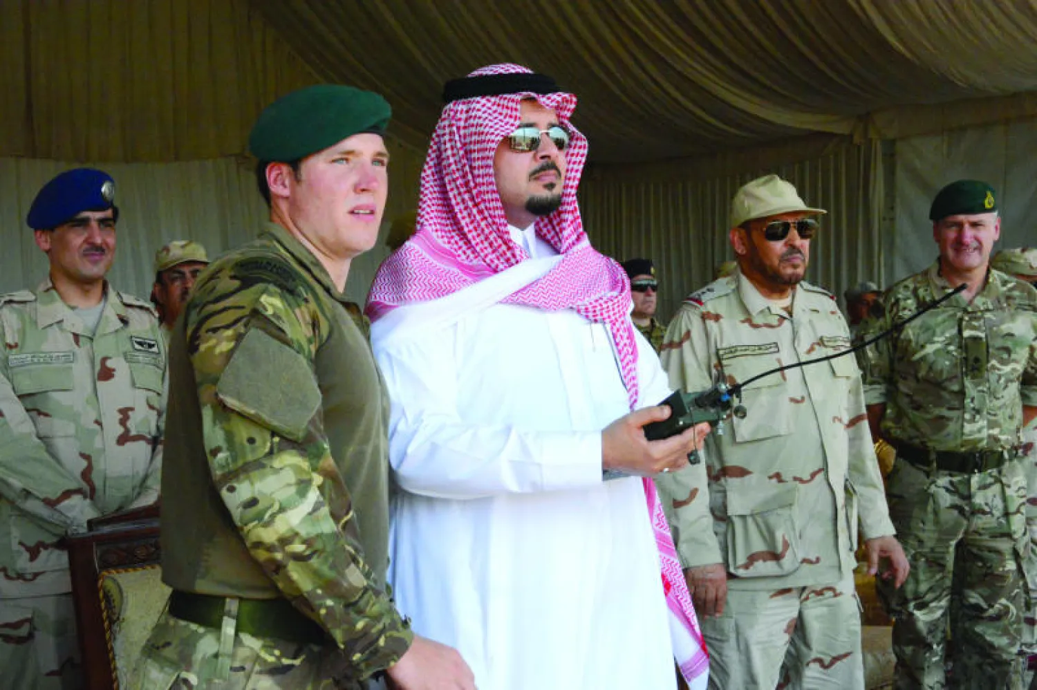 نائب وزير الدفاع السعودي يشهد اختتام التمرين السعودي - البريطاني المشترك «التمساح الأحمر 3» بجازان