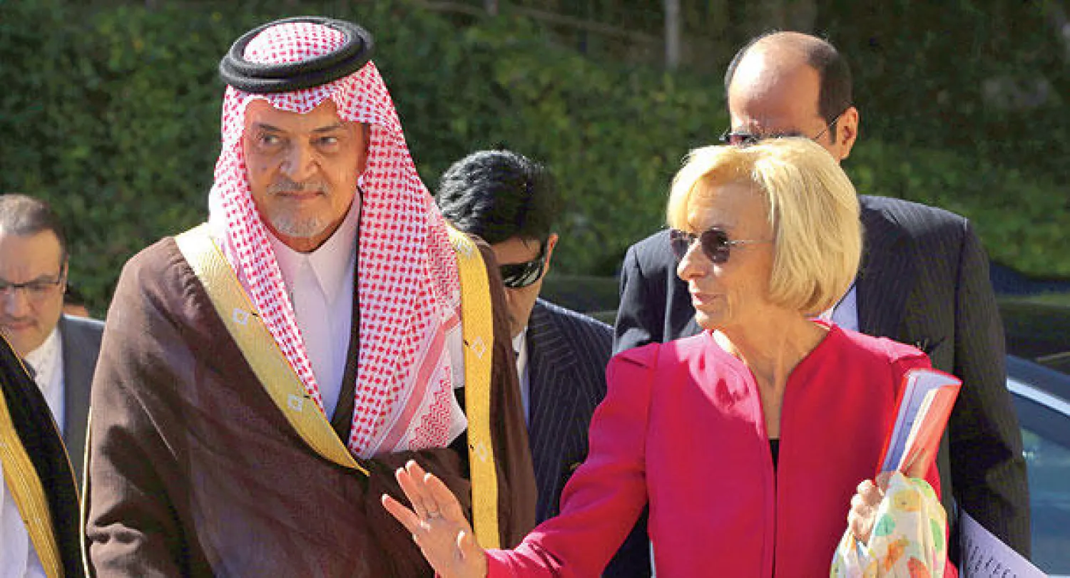 الأمير سعود الفيصل ووزيرة خارجية إيطاليا إيما بونينو لدى حضورهما اختتام الندوة الخاصة بالعلاقات السعودية - الإيطالية في روما أمس (أ.ب)