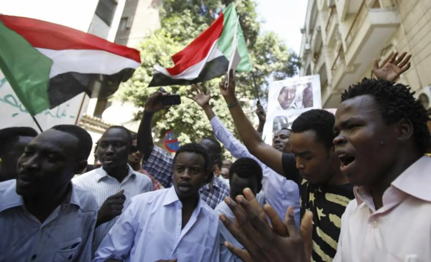 السودان: احتجاجات ضد البشير تمتد إلى مواقع جديدة