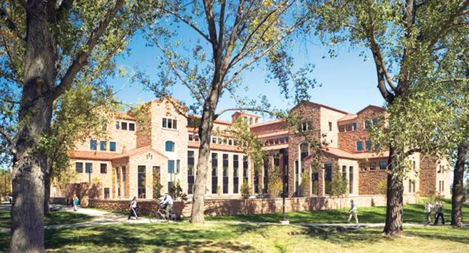 جامعة كولورادو ـ بولدر إحدى أجمل جامعات أميركا