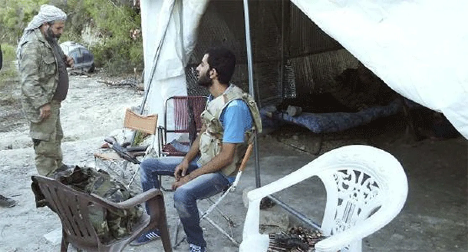 مقاتل في الجيش السوري الحر بمنطقة جبل الاكراد في محافظة اللاذقية شمال غرب سوريا