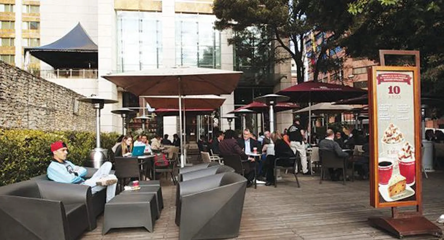 «ستاربكس» تنافس «خوان فالديز» في عقر دارها