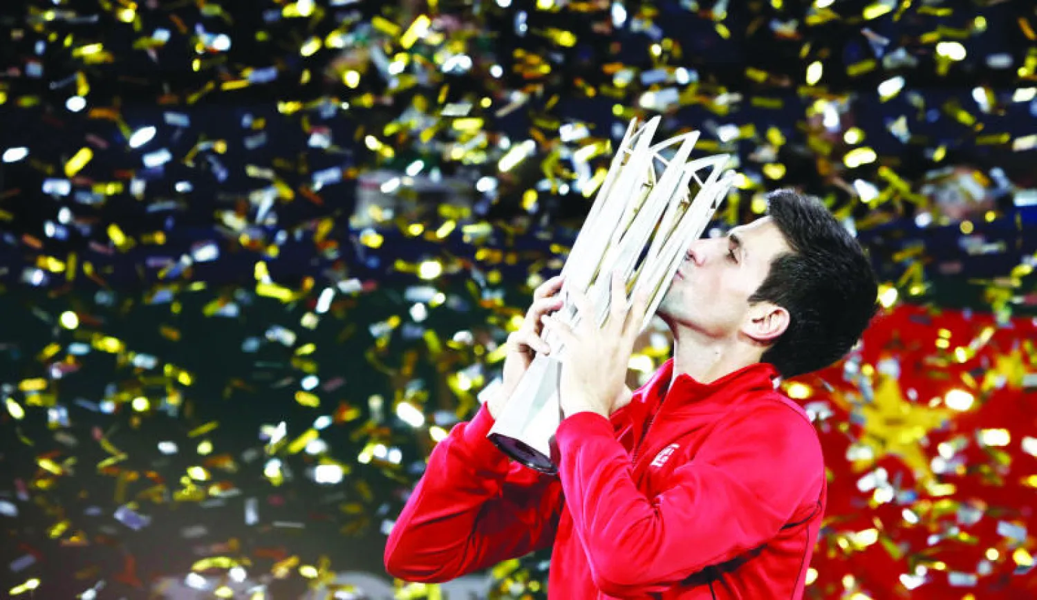 ديوكوفيتش يهزم دل بوترو ويتوج بطلا لدورة شنغهاي للأساتذة