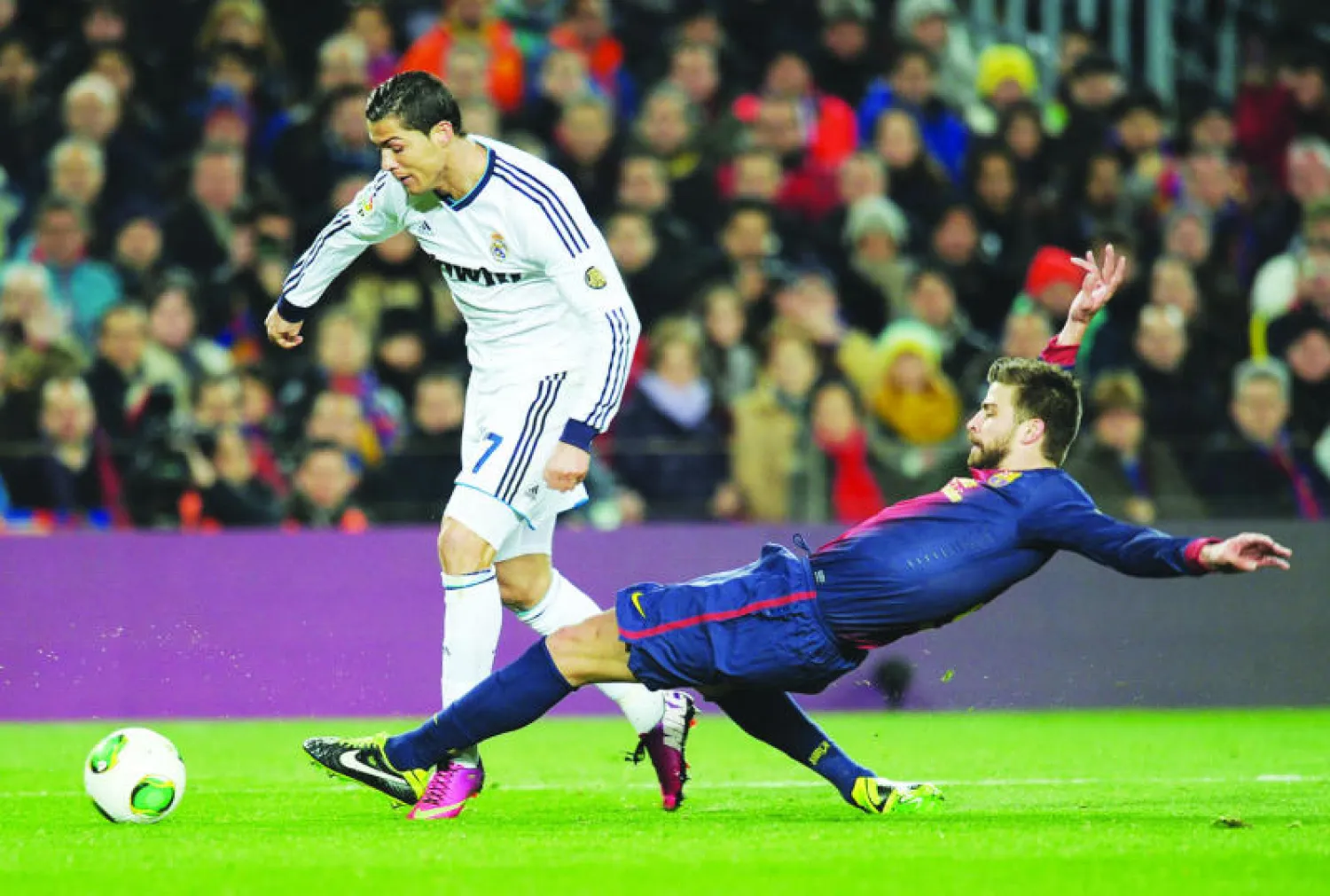 «الليغا» الإسبانية تكلف الأمن الرياضي بتخليصها من أمراض العصر الكروية