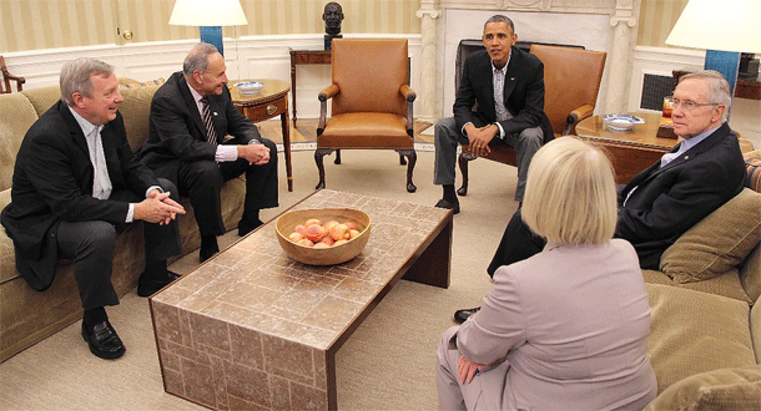 أوباما يتشدد في موقفه من المحادثات حول الموازنة والدين