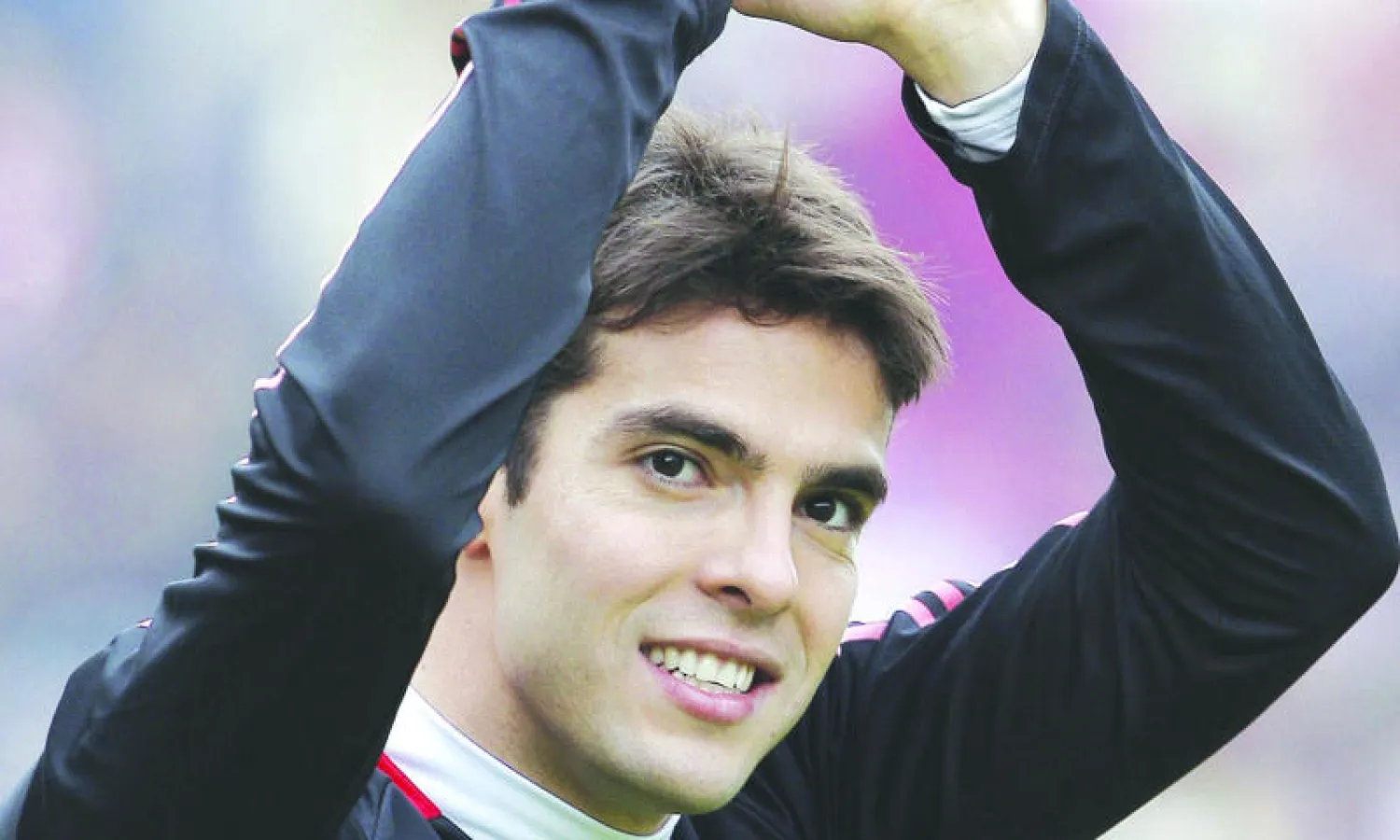 كاكا يقود الميلان أمام برشلونة بعد تماثله للشفاء