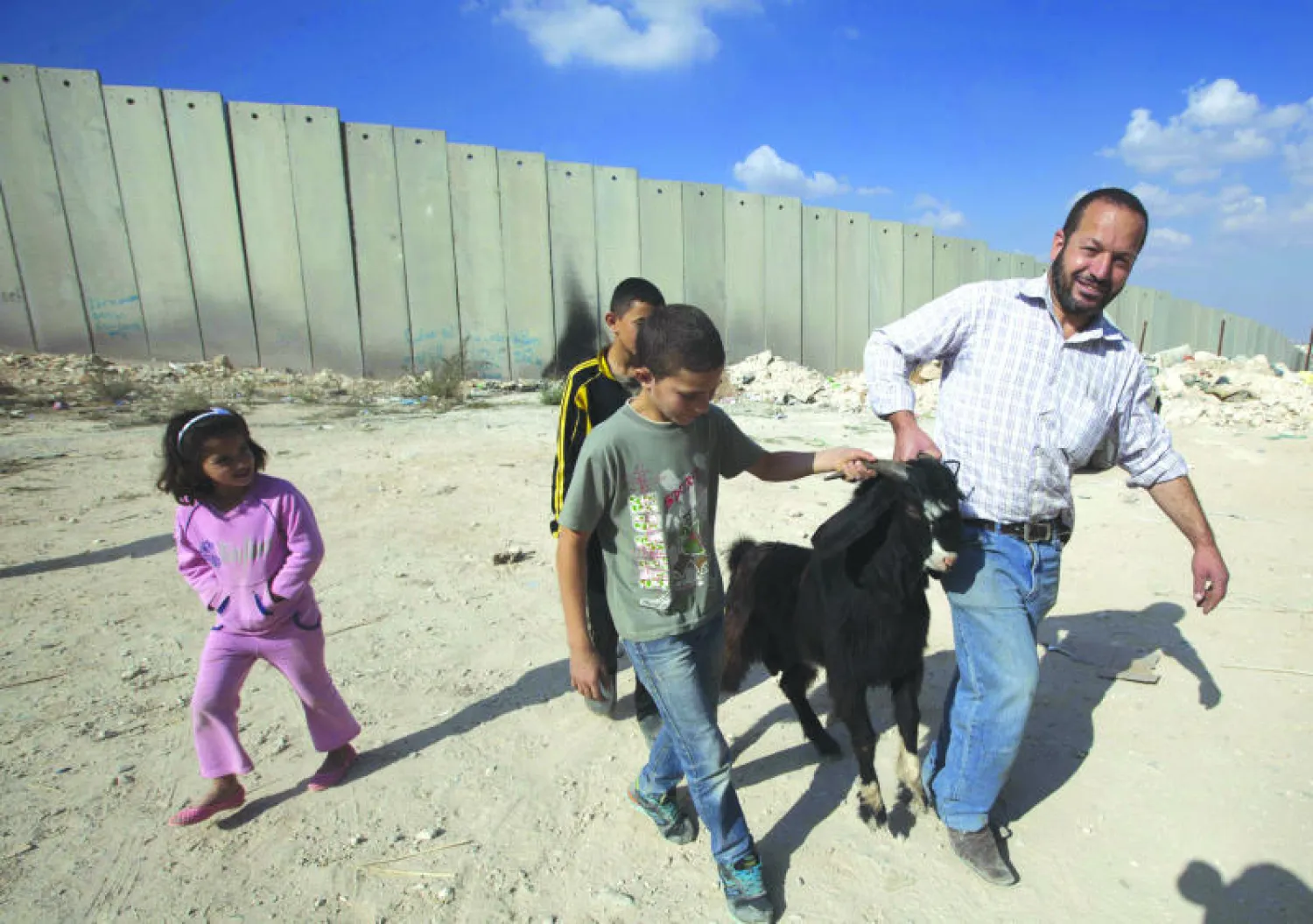 ليبرمان: إسرائيل كانت مستعدة لإعادة الجولان للأسد قبل الحرب السورية