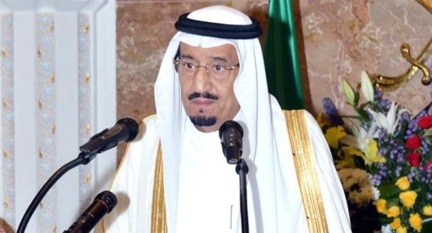 الأمير سلمان بن عبد العزيز لدى إلقاءه كلمة خادم الحرمين الشريفين في منى اليوم (واس)