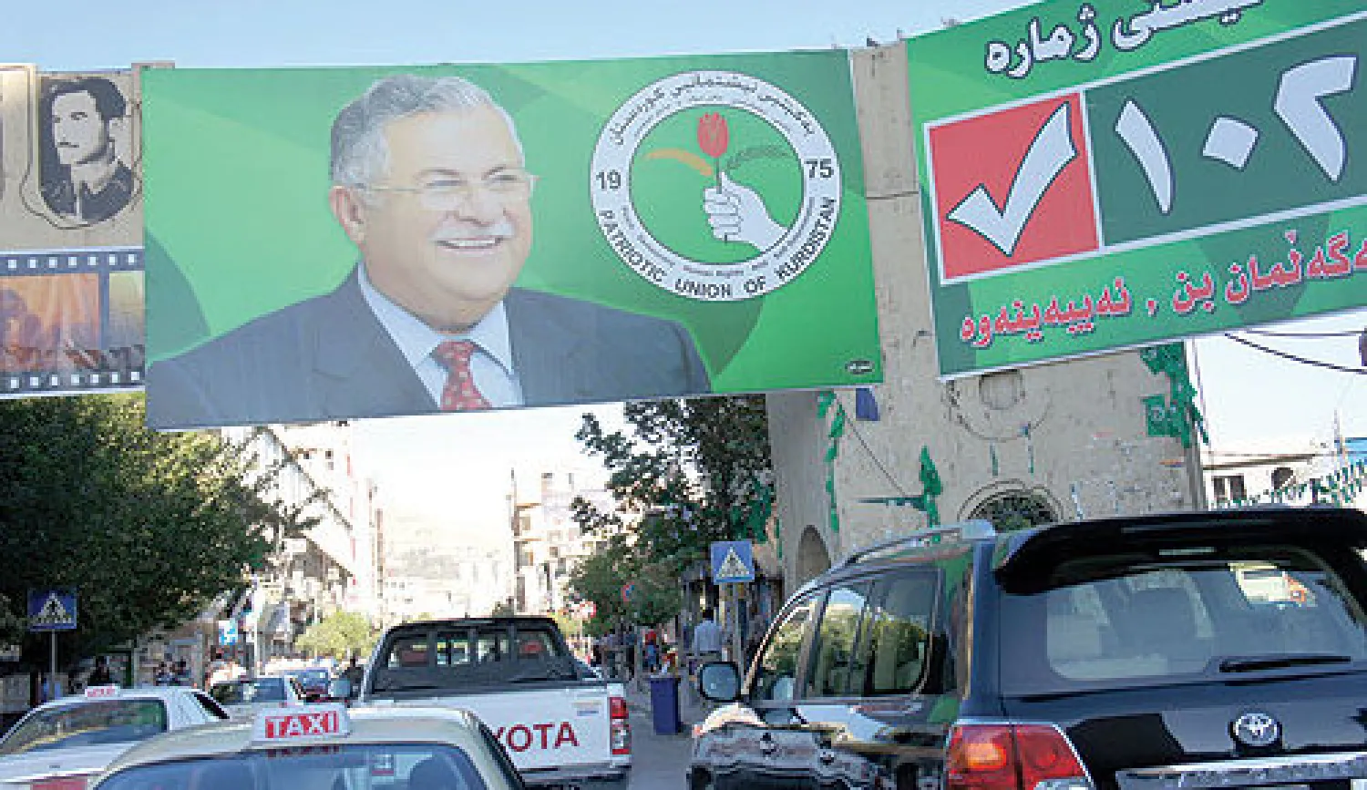 صورة الرئيس العراقي جلال طالباني تتصدر مركز مدينة السليمانية («الشرق الأوسط»)