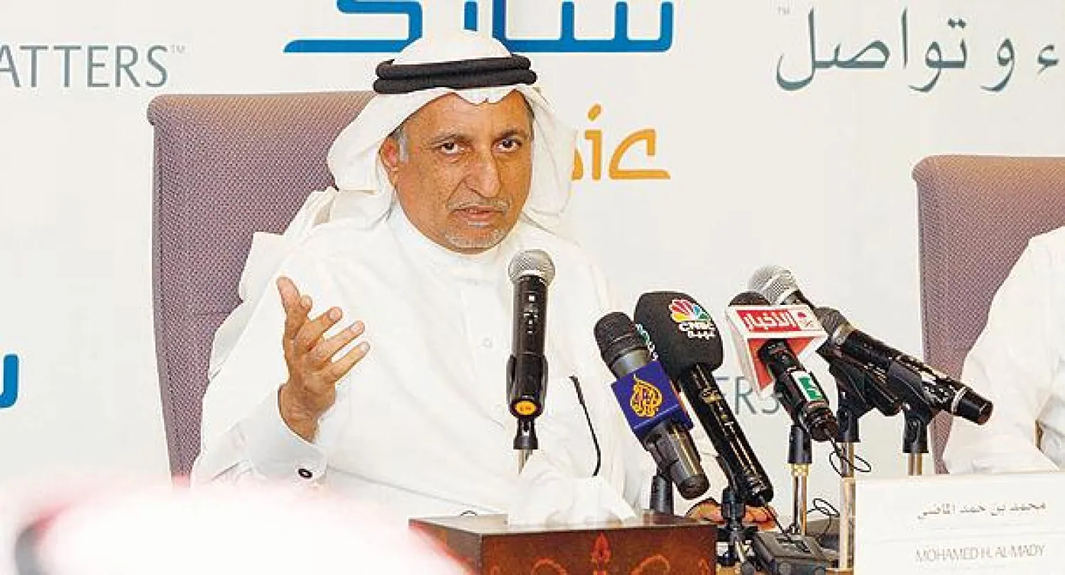 المهندس محمد الماضي متحدثا خلال المؤتمر الصحافي لشركة «سابك» أمس (تصوير: خالد المصري)