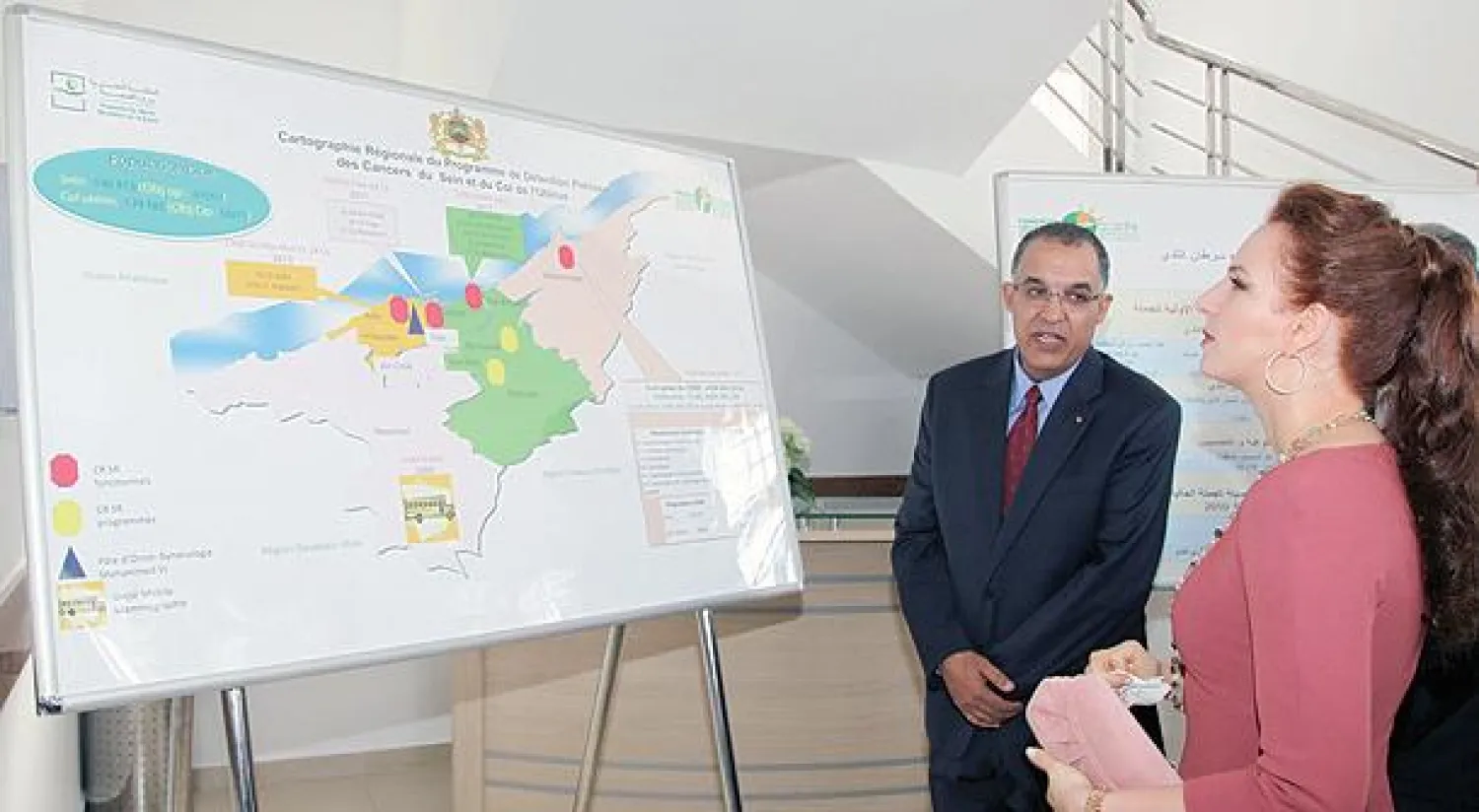 الأميرة للا سلمى خلال تدشين مركز الكشف المبكر للسرطان  مساء أول من أمس بالمحمدية (تصوير: ماب)