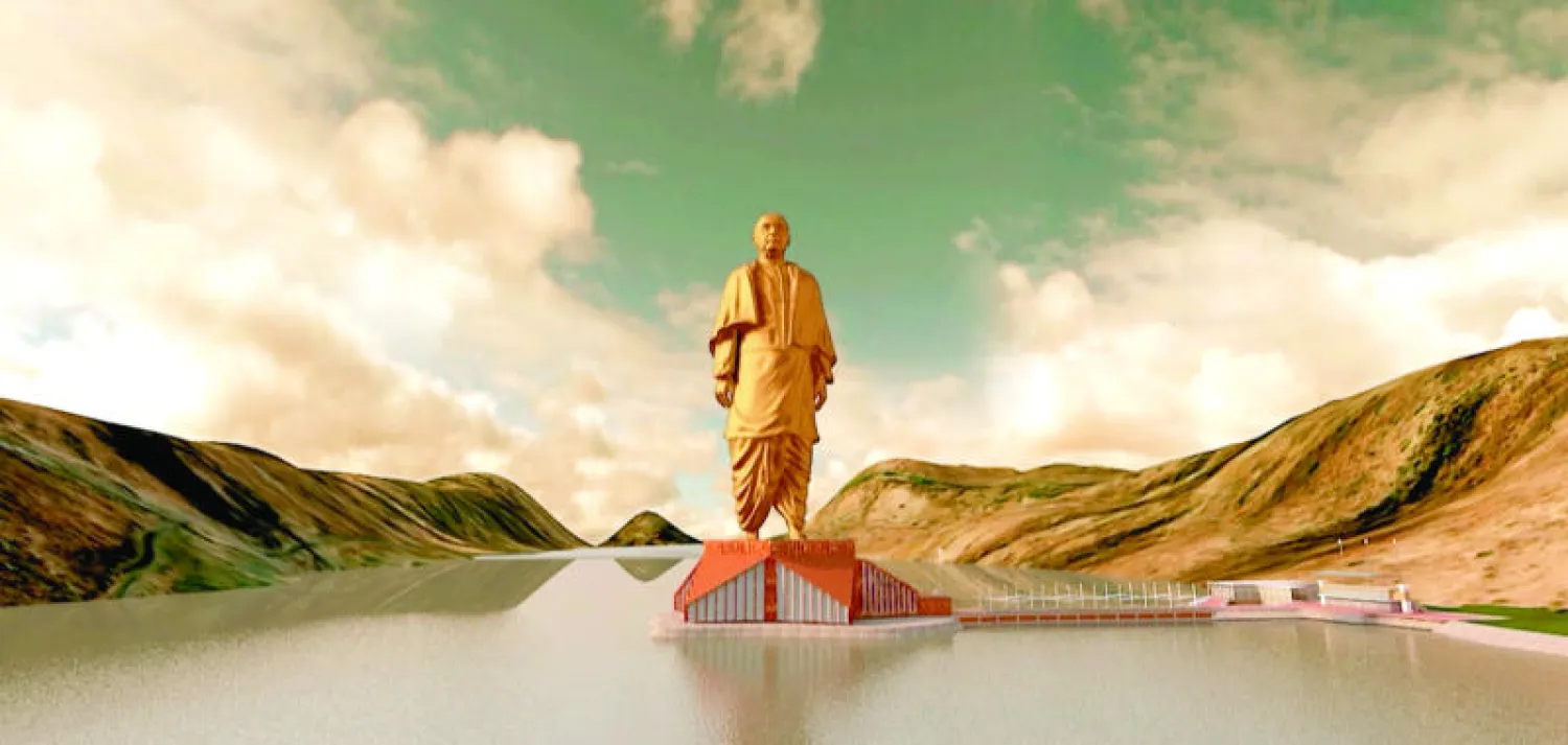 زعيم المعارضة الهندية يبني أطول تمثال تحديا لأسرة غاندي