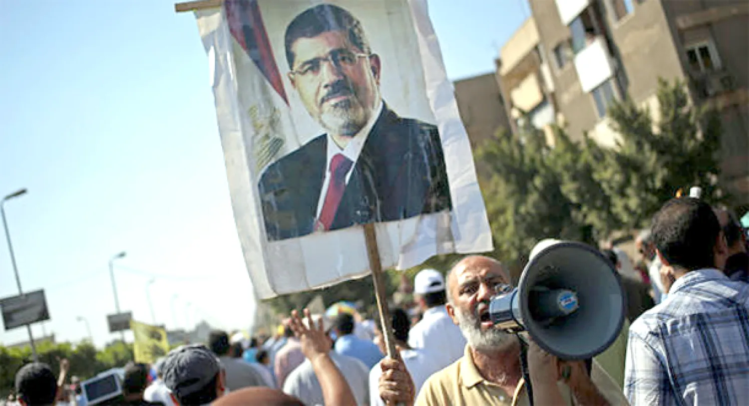 محاكمة مرسي على سطح صفيح ساخن في مصر