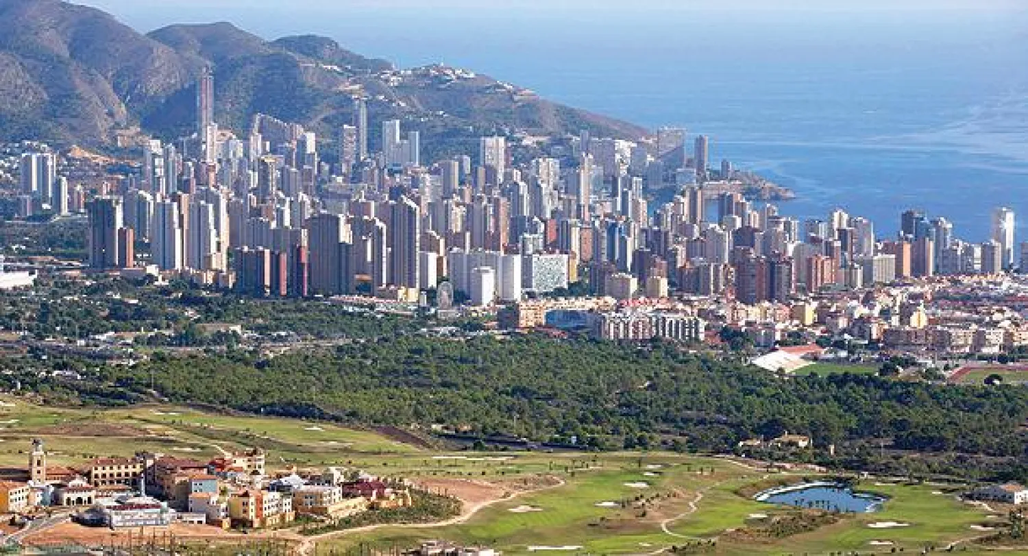 جانب من عقارات في إسبانيا التي تعتبر أكثر الدول الأوروبية جذبا للمستثمرين الأجانب («الشرق الأوسط»)