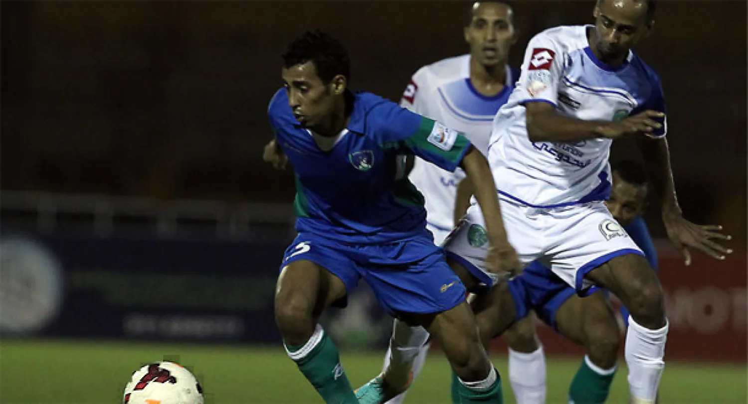 الشعلة أضاع فوزا في متناول اليد أمام الفتح في الدوري السعودي (تصوير: سعد العنزي) 