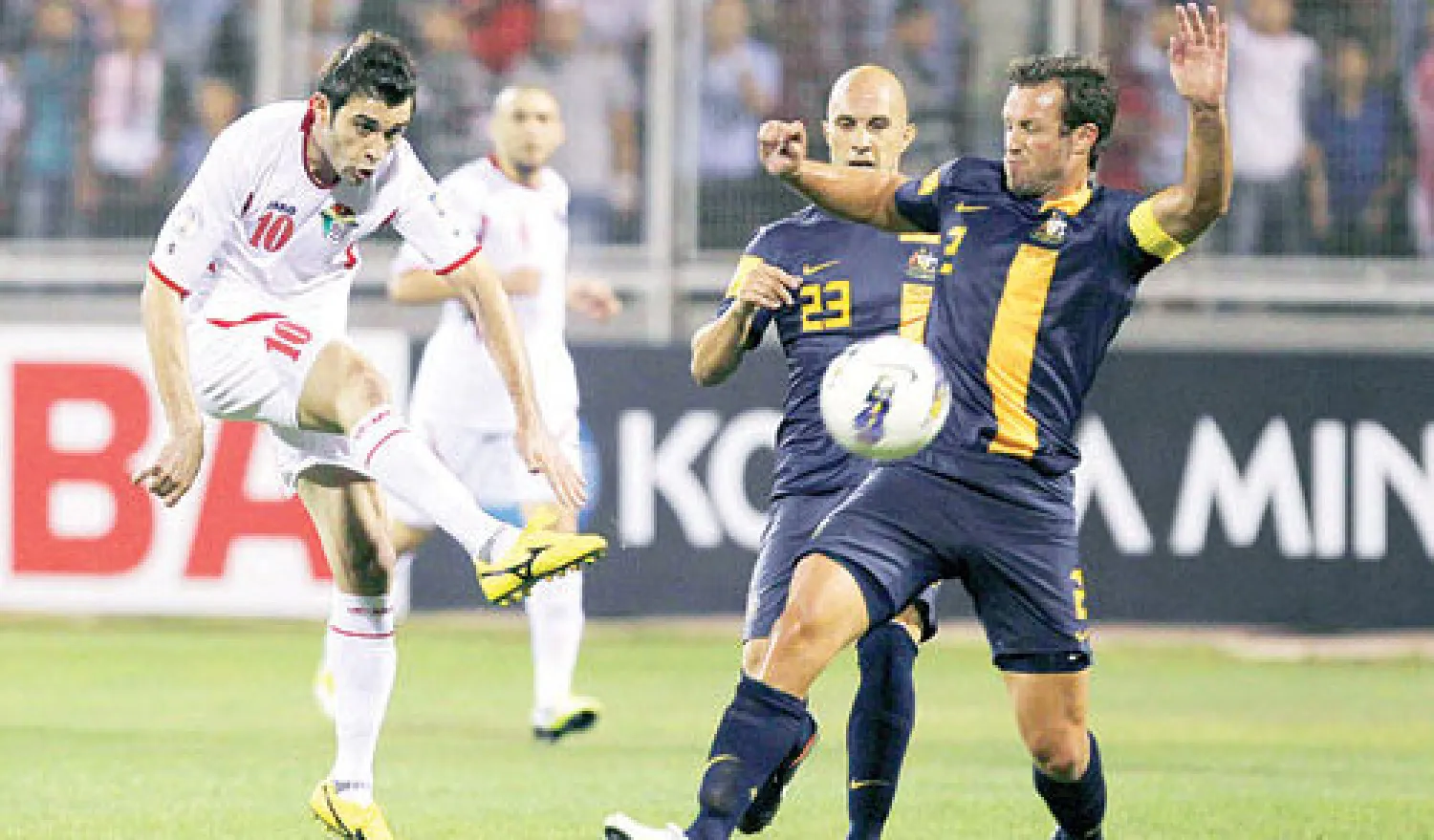 من مباراة الأردن أمام أستراليا في التصفيات المؤهلة لمونديال البرازيل