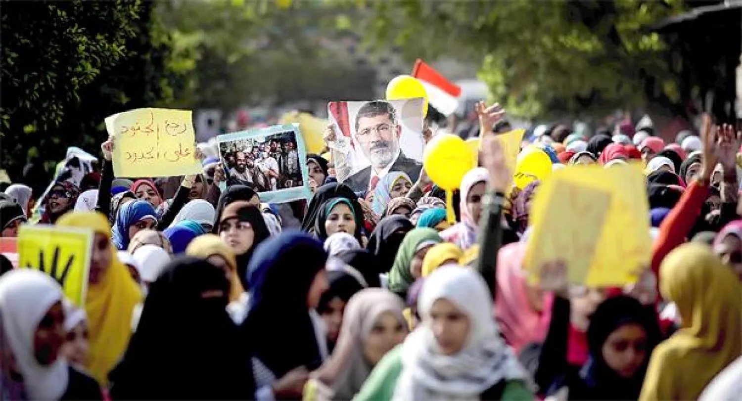 «الإخوان» يدعون إلى «الزحف».. ومصر تنقل مقر محاكمة مرسي