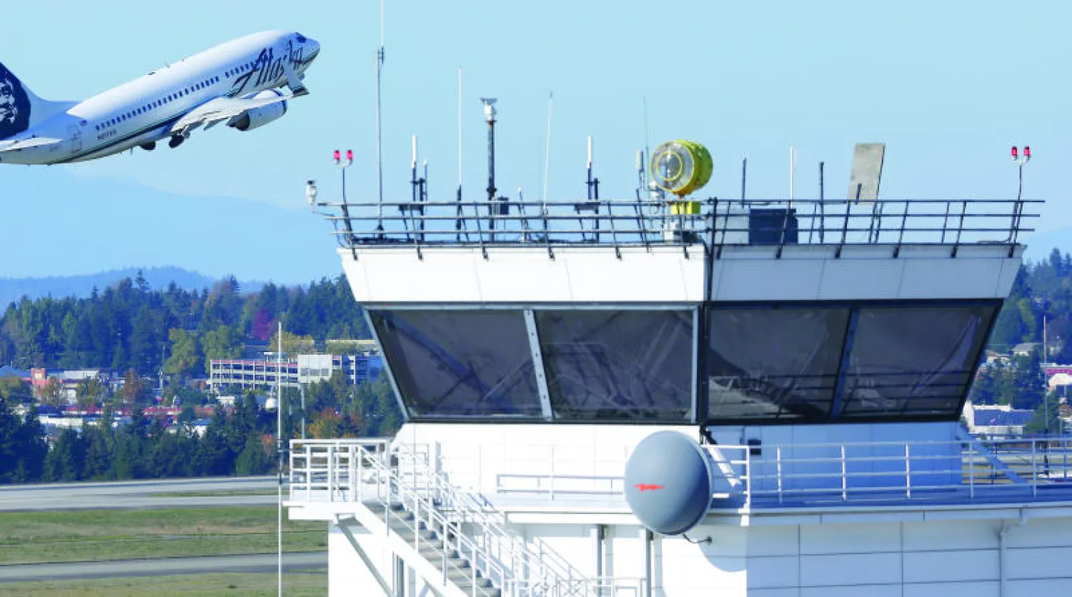 نمو الطيران الاقتصادي يرفع عوائد المطارات منخفضة التكلفة ويوسع شبكة الخطوط الجوية