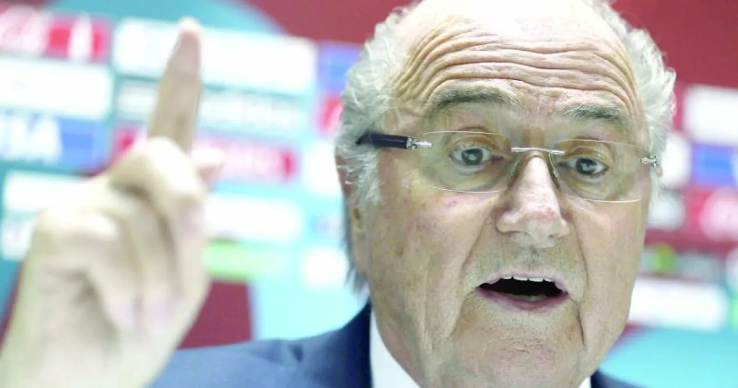 بلاتر: كأس العالم 2022 سيقام بين شهري نوفمبر وديسمبر.. على الأرجح