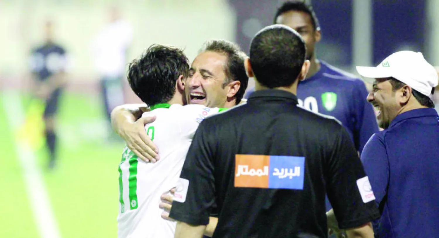 إدارة الأهلي تضع على طاولة «بيريرا» ميزانية خمسة محترفين جدد